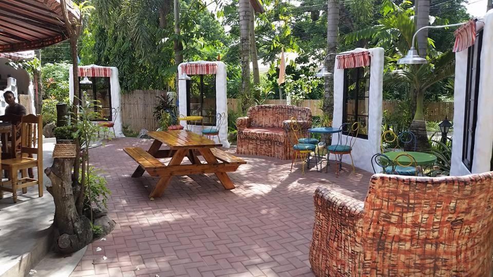 Gabby'S Bed & Breakfast Dumaguete City Kültér fotó